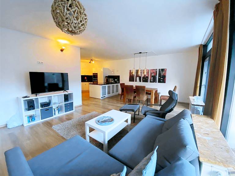 Apartment with pool & sauna — photo 2
