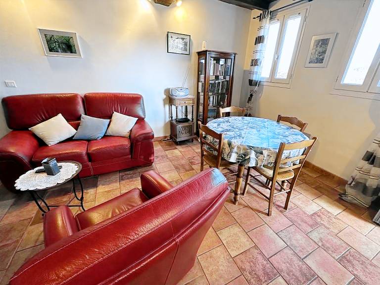 Gite with barbeque, garden & terrace — photo 5