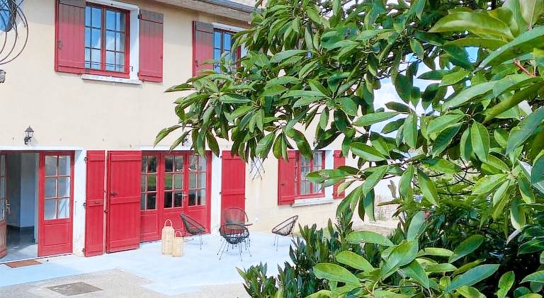 Holiday apartment | Pet-friendly in Chaintre