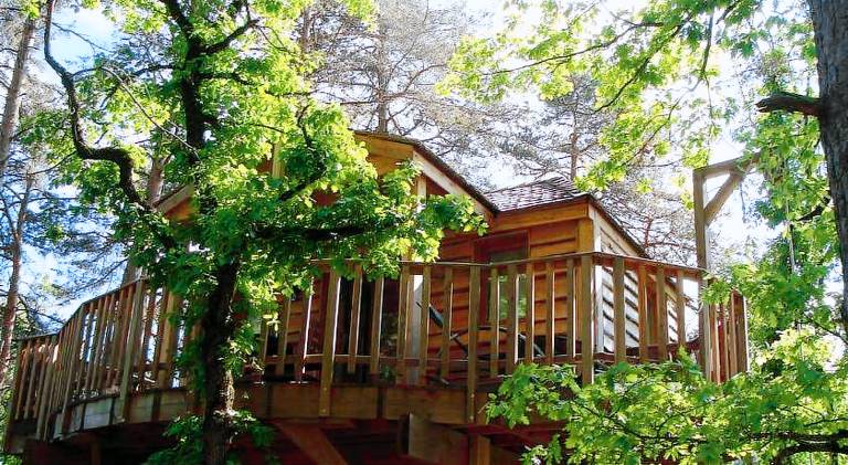 Wonderful lodge with terrace, pool & jacuzzi | Pets allowed — photo 5