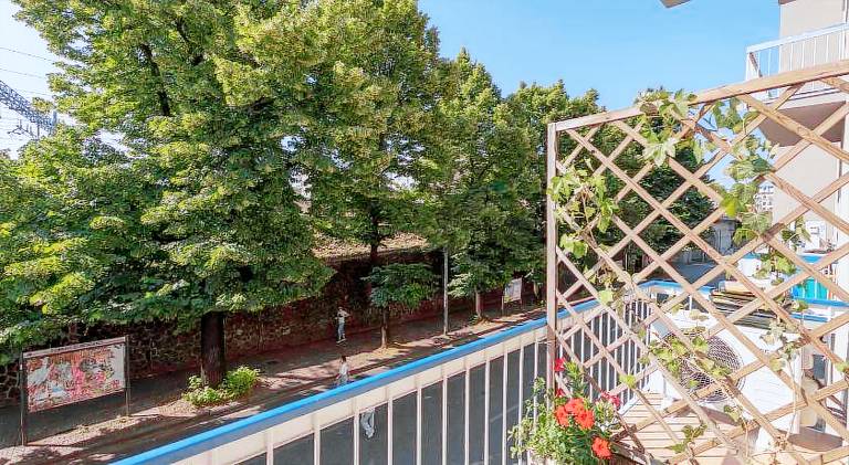 Apartment with 2 rooms for 6 persons — photo 4
