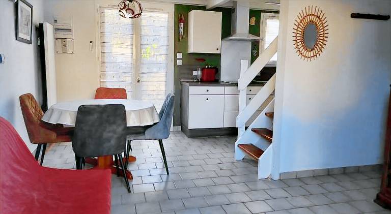 House with patio & garden | Dogs allowed — photo 2