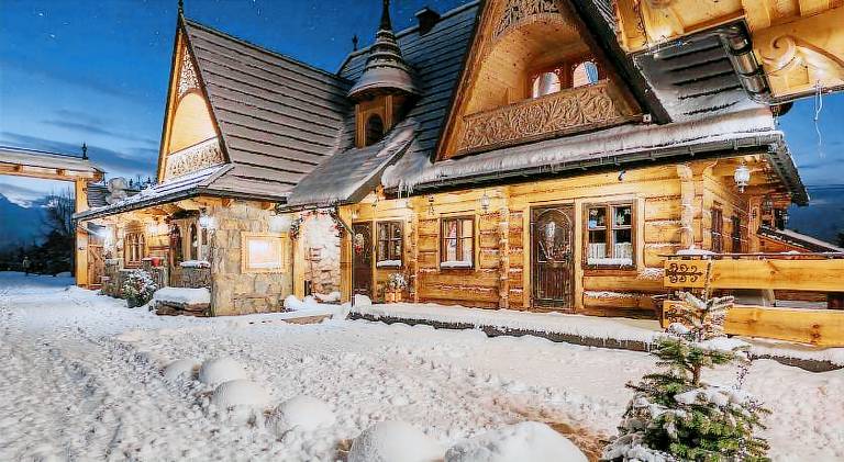 Chalet with hot tub | Pets are welcome — photo 3