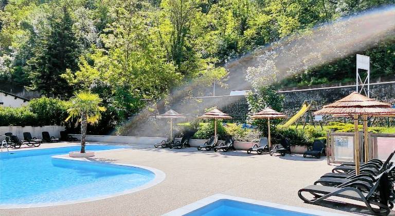 Camping Avec Piscine et Riviere a Tournon sur Rhone Ardeche "Les Foulons" in Tournon-sur-Rhone