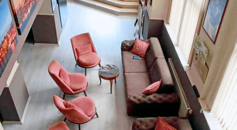 Hotel Crowded House — photo 3