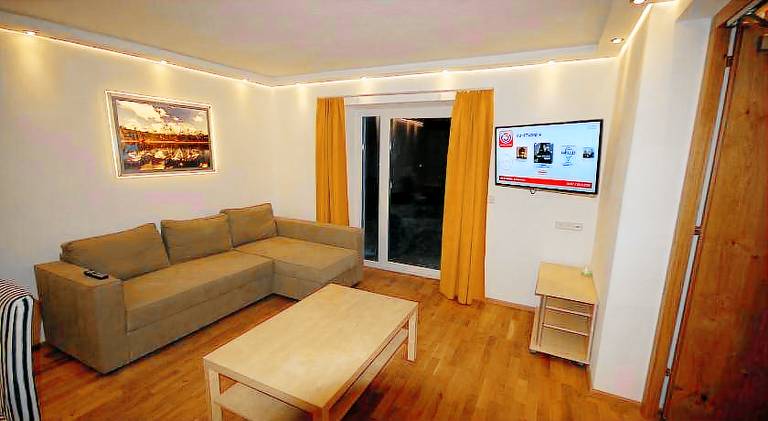 Apartment with 2 rooms for 6 persons — photo 2