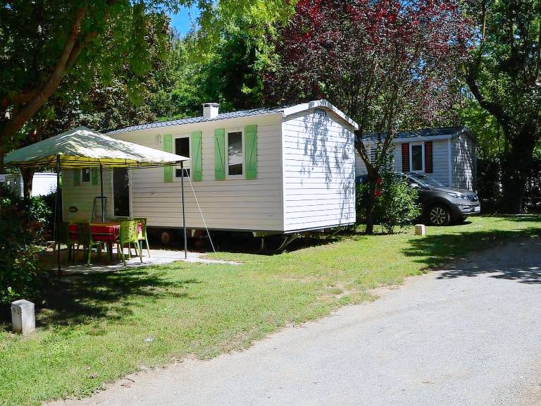 Charming mobile home with heated pool & terrace | River view | Pets allowed — photo 4