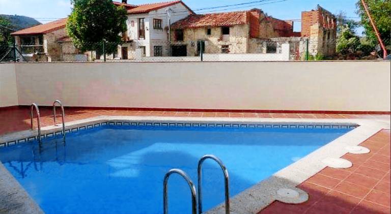 Apartment  Pesués