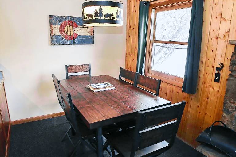 Cabin with terrace — photo 5