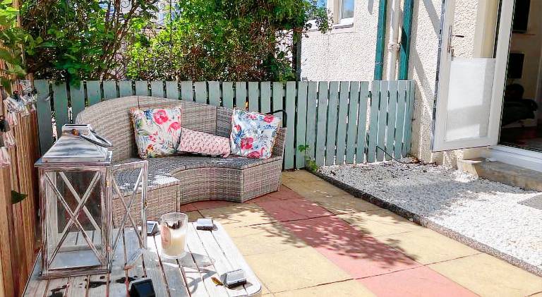 Vacation home | Beach nearby | Pet-friendly — photo 4