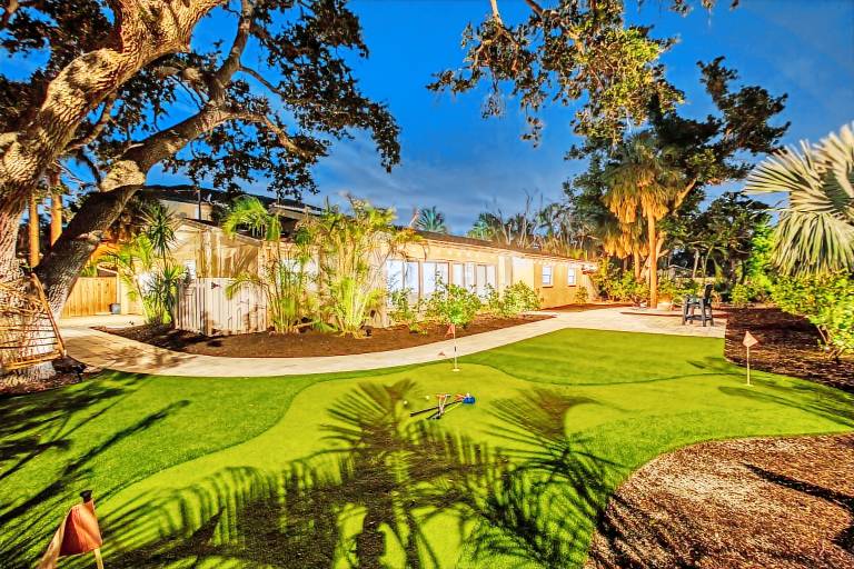 Family-oriented ample vacation home with private pool & BBQ | Close to the beach | Good for workation | Pet-friendly — photo 4