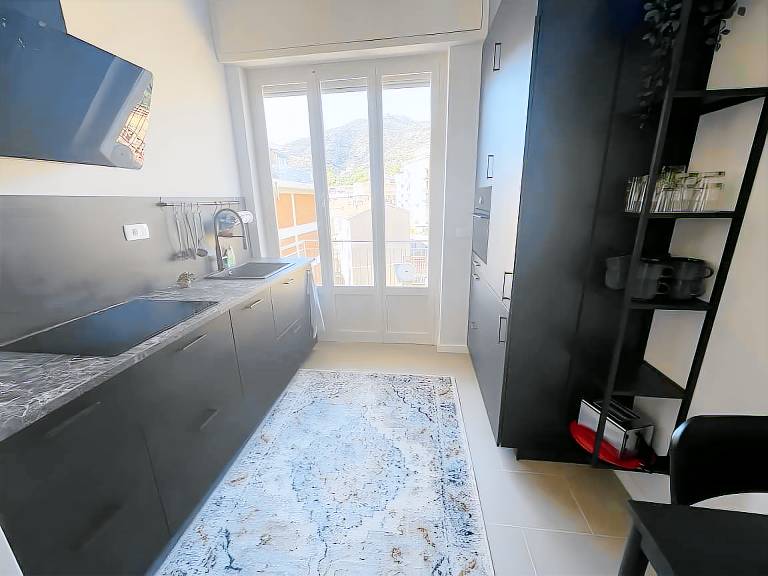 Fully equipped pleasant holiday apartment with patio & fast internet | City view | Pets are welcome — photo 4
