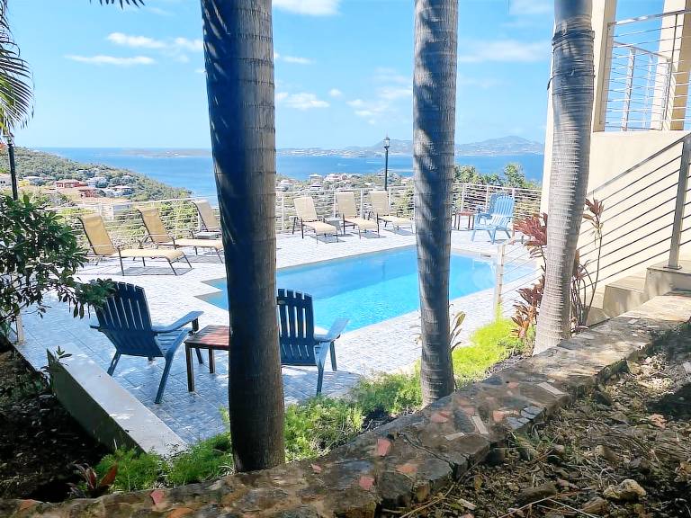 Villa Cruz Bay