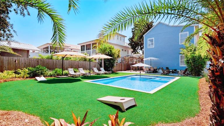 Family-friendly vacation home with private pool, hot tub & fast internet | Suitable for remote work | Pets allowed — photo 3