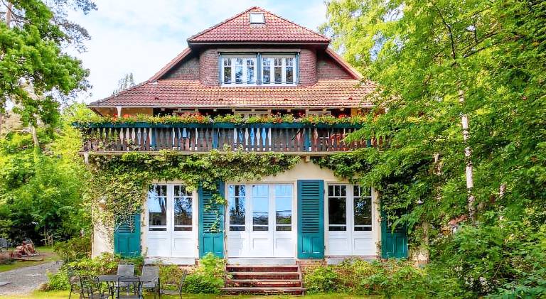 Strandvilla Hubertus Boltenhagen - Ferienwohnungen Apartment mit Parkplatz WLAN Kuche Garten Grillpl — photo 4