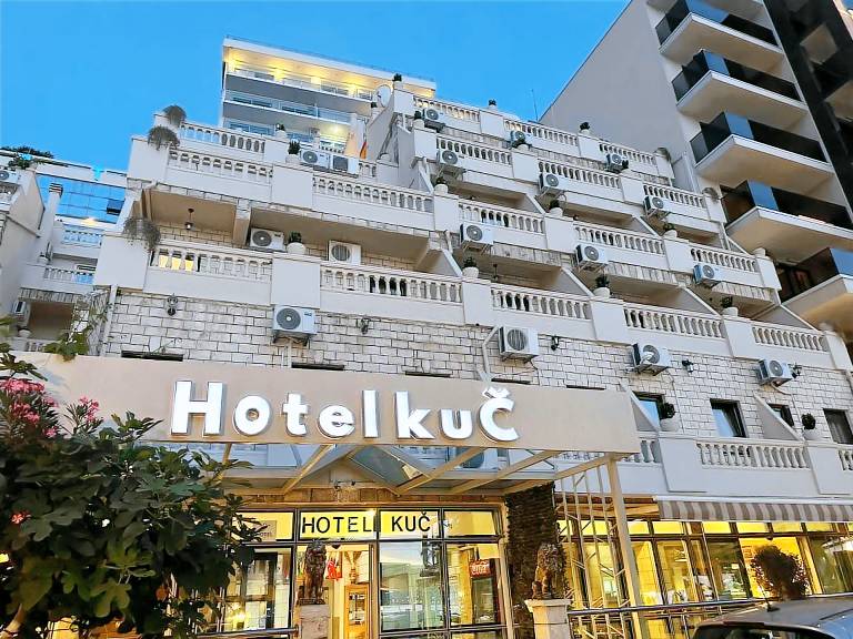 HOTEL KUC — photo 4