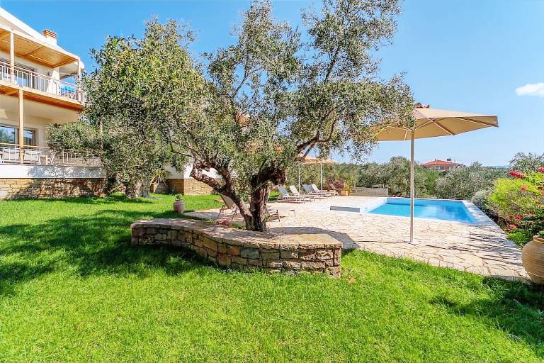 Κατάλυμα Paralia Finikounta