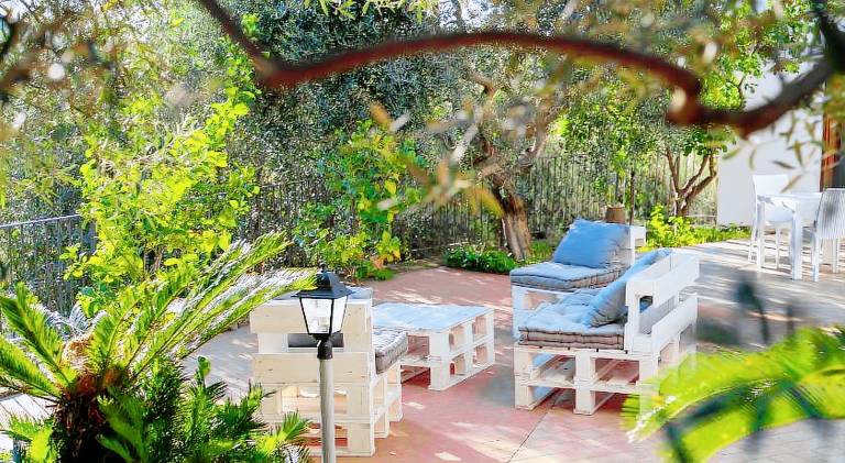 Beautiful farm with garden, patio & pool | Dogs allowed — photo 3