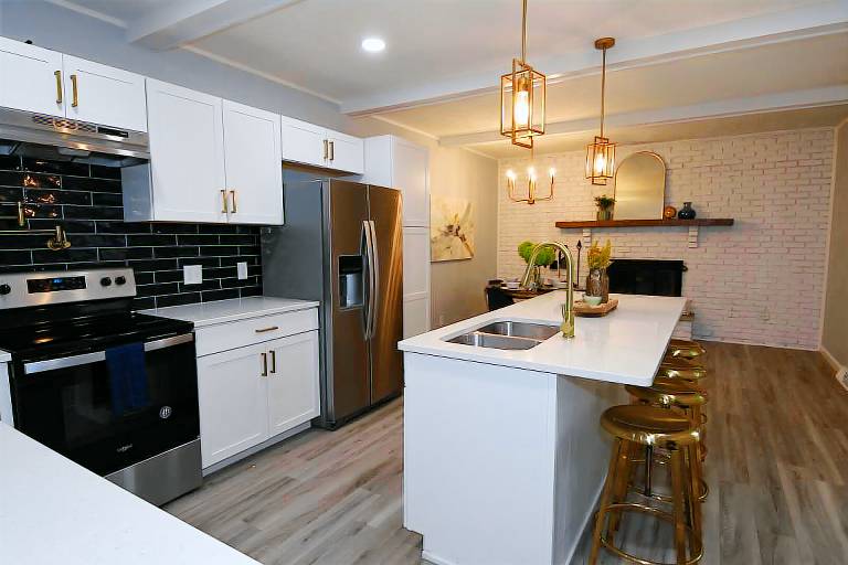 Family-oriented house with patio & yard | Pet-friendly — photo 5