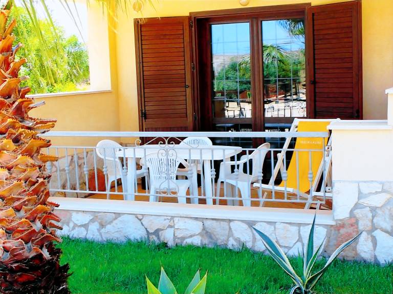 Ferienwohnung in Triscina f&uuml;r max. 3 Personen