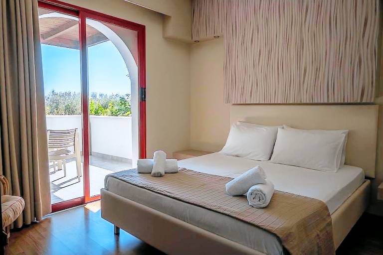 Aparthotel Afantou
