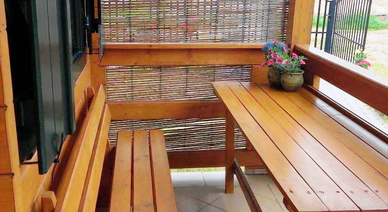 Lodge with garden, patio & grill — photo 4
