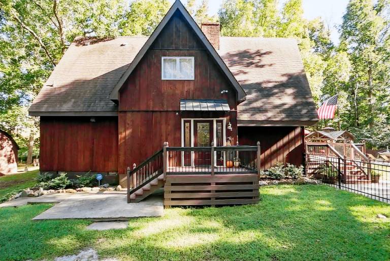 Cabin Horseshoe Bend