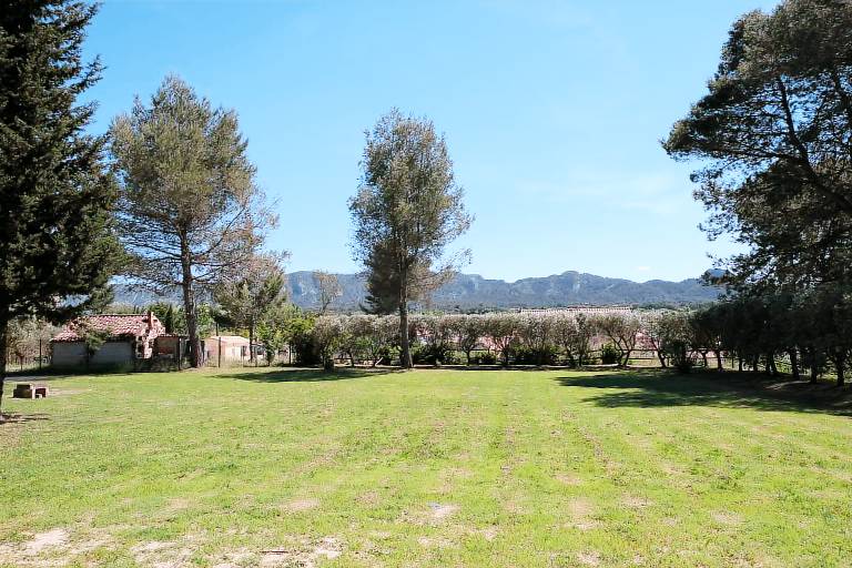 Children-friendly villa with garden, patio & BBQ | Mountain view | Dogs allowed — photo 2