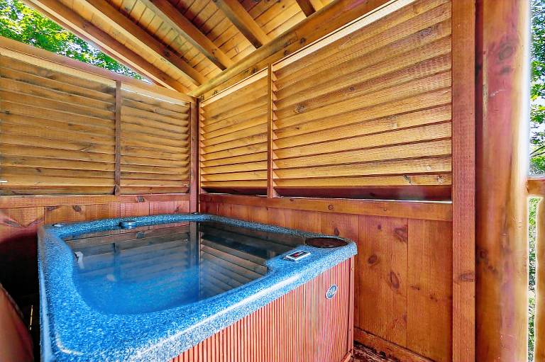 House with jacuzzi, grill & fast internet | Mountain view — photo 3