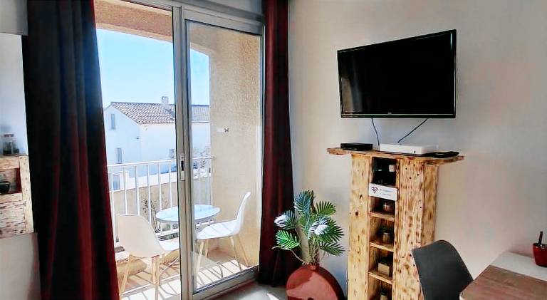 Rental apartment with 1 room for 2 persons — photo 2