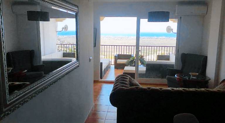 Rental apartment with terrace, yard & pool — photo 2