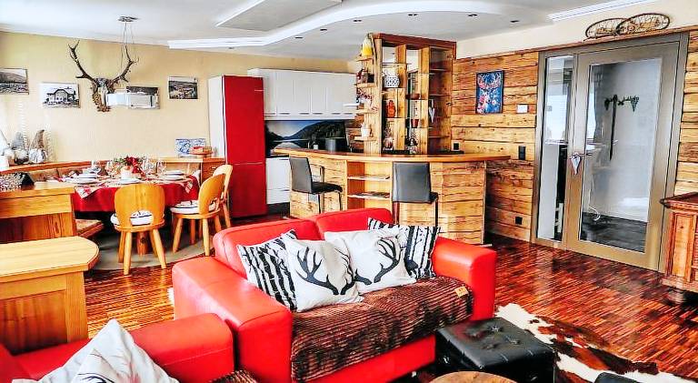 Holiday apartment with 2 rooms for 6 persons in Villach