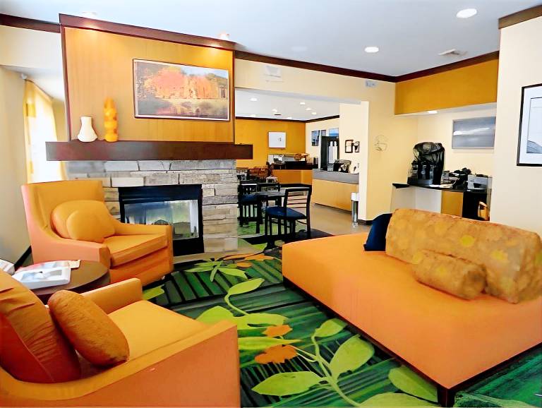 Spark by Hilton Traverse City — photo 5