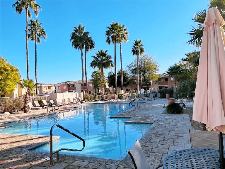 Condo Maryvale Village