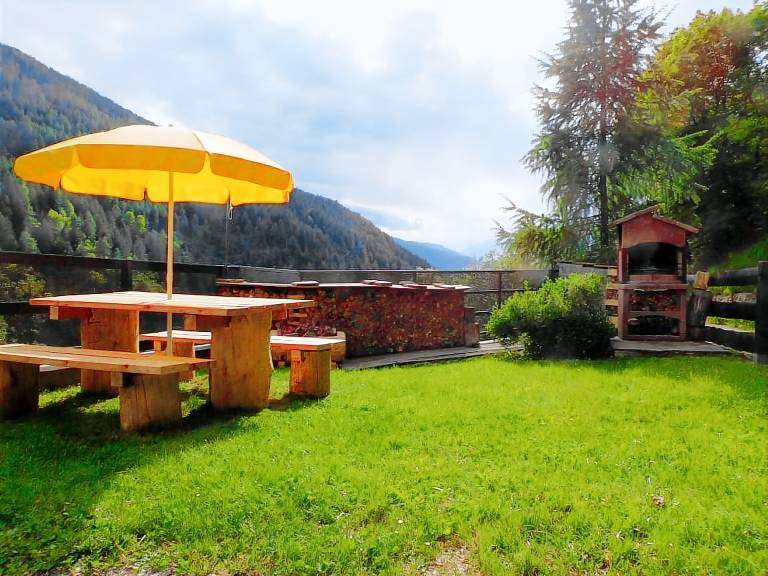 House with grill, garden & terrace | Nature view — photo 3