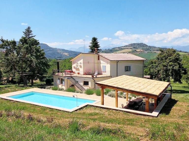 Casa Monteleone di fermo