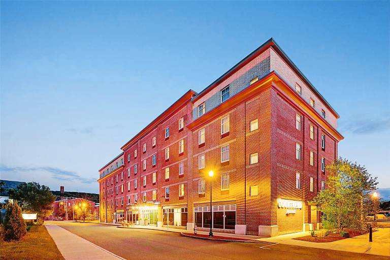 Courtyard by Marriott Keene Downtown in Keene, NH