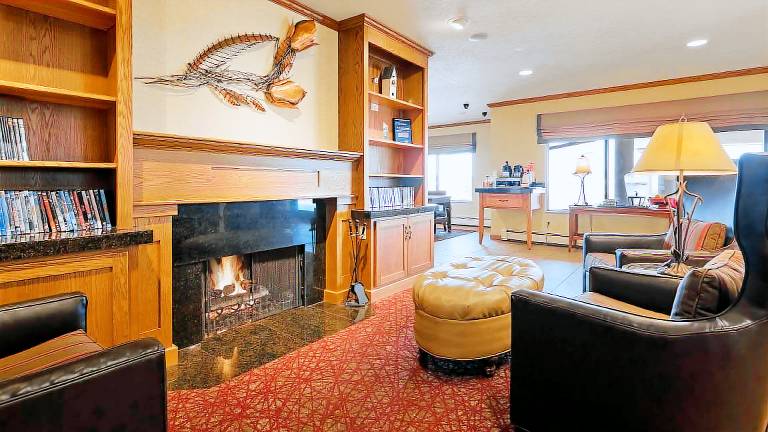 Quality Inn & Suites Detroit Lakes — photo 3