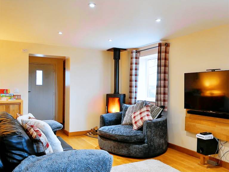 Children-friendly wonderful cottage with garden | Water view | Pet-friendly — photo 2