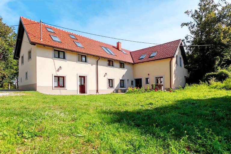 Apartma Otlica