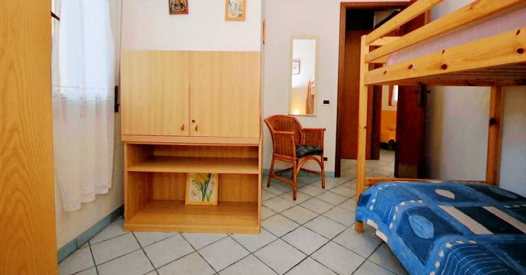 Family-oriented villa with yard | Garden view | Next to the beach | Pets allowed — photo 5