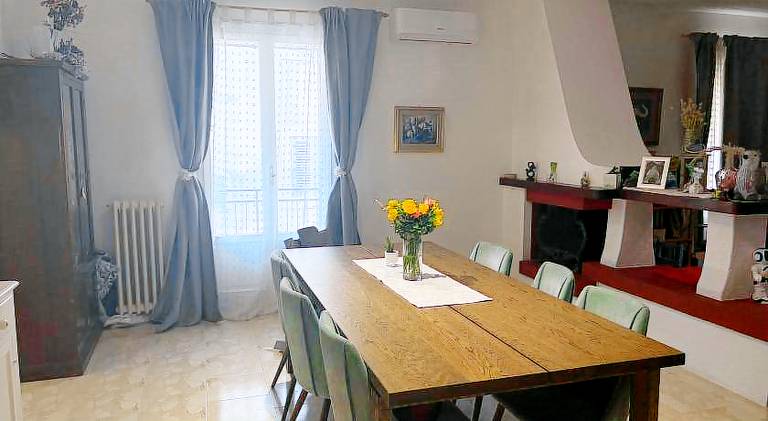 Holiday apartment with 2 rooms for 6 persons in Fasano