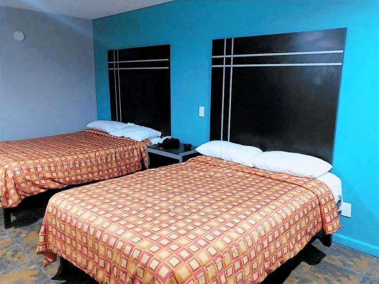 Motel  Pleasant Grove