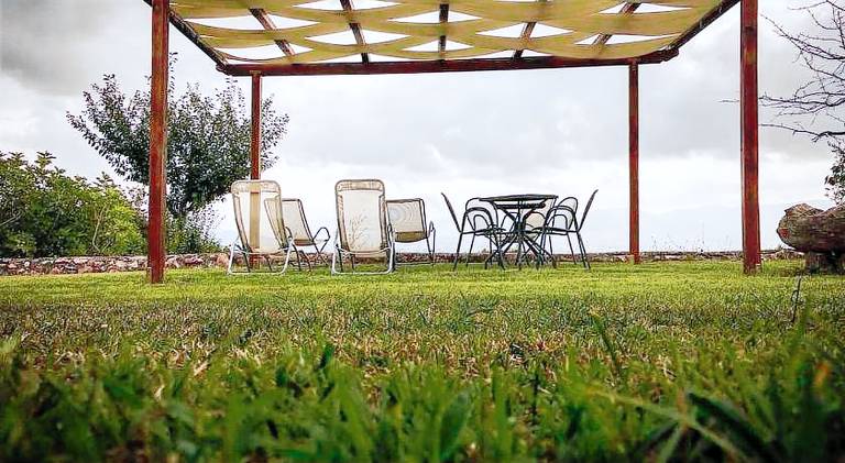Farm with patio & yard | Dogs allowed — photo 4