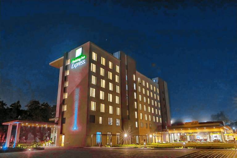 Holiday Inn Express Kolkata Airport By IHG