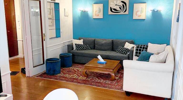 Beautiful holiday apartment | Next to Eiffel Tower | Pet-friendly in Puteaux