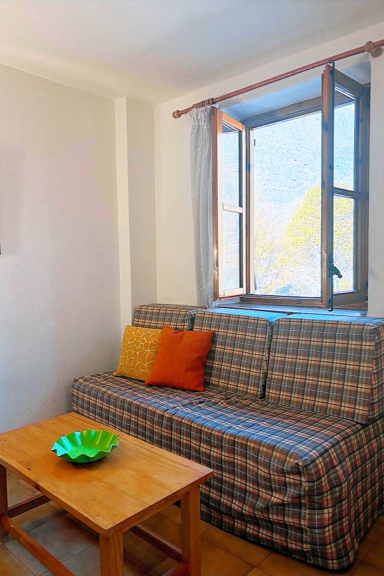 Rental apartment with garden — photo 3