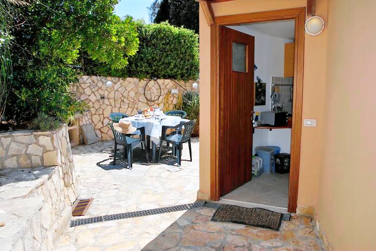Children-friendly vacation home with barbeque & patio | Sea view | Dogs allowed — photo 5