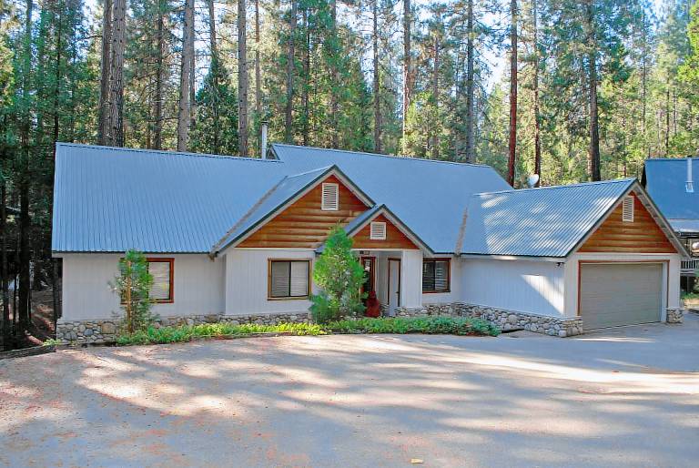 Cabin Wawona