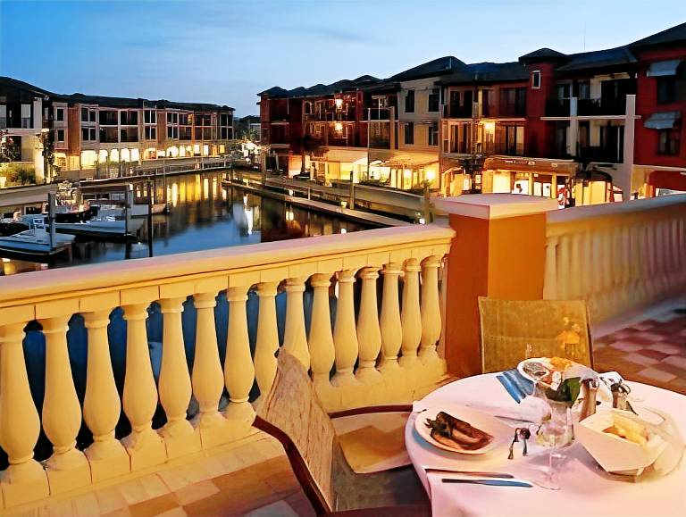 Naples Bay Resort & Marina — photo 5